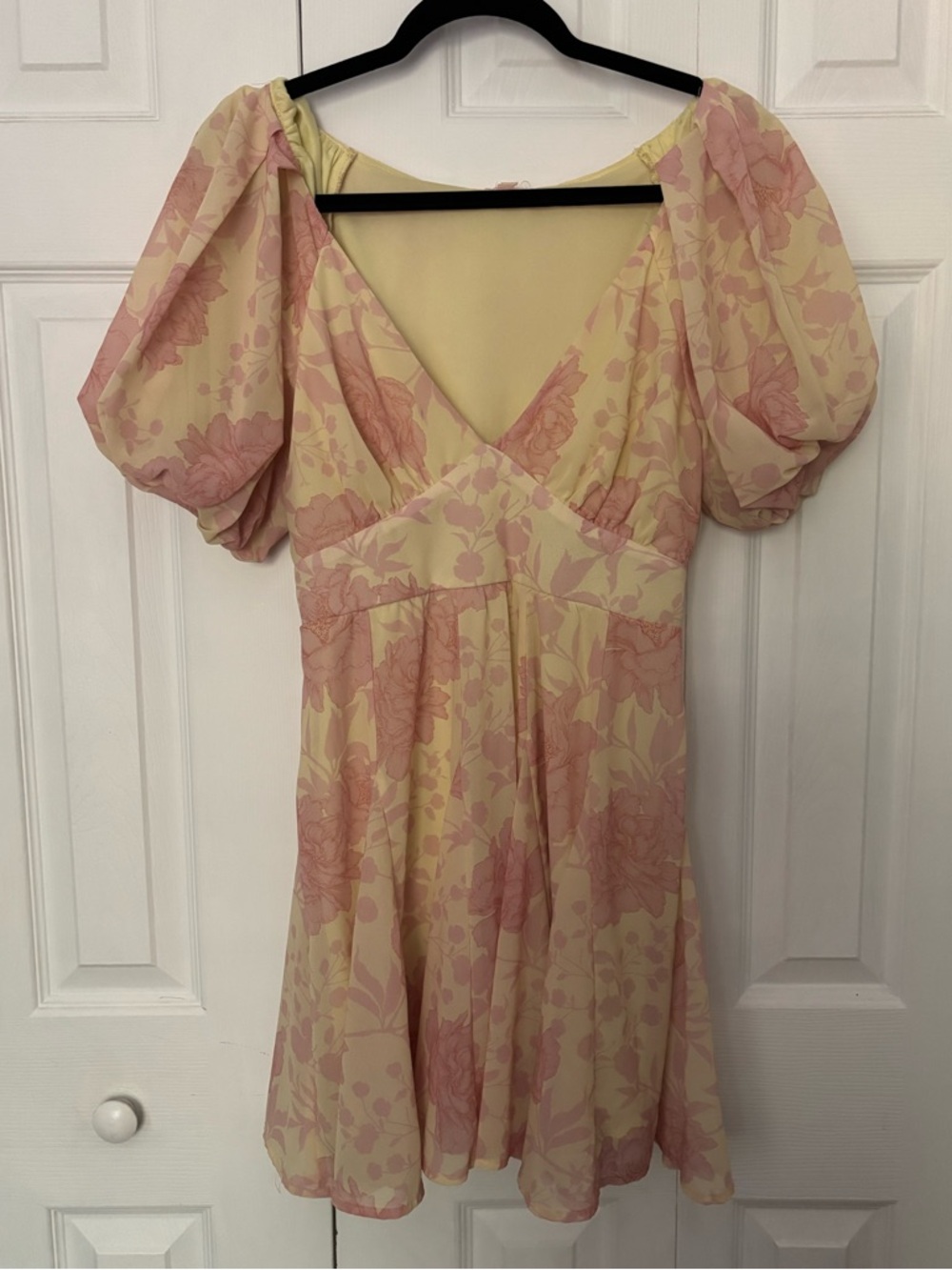 Puff-Sleeve V-Neck Mini Dress in Pale Yellow with Pink Floral